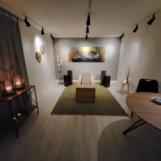 Uitvaartlocaties | Brummense uitvaartzorg Uitvaartcentrum-Uitvaartzorg-Lochem-1.webp